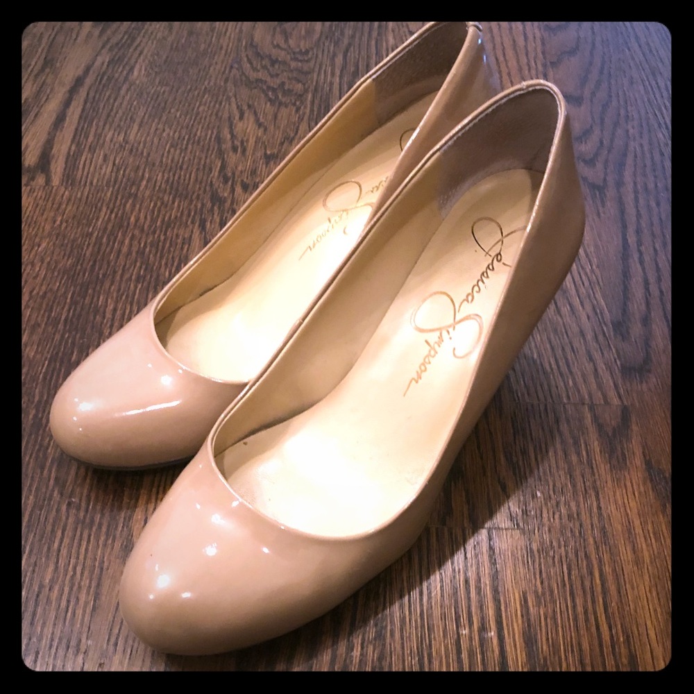 Jessica Simpson tan patent wedges